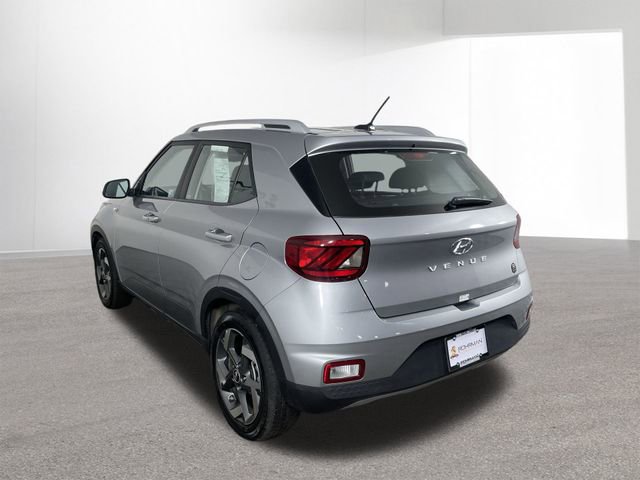 Used 2025 Hyundai Venue SEL image 36