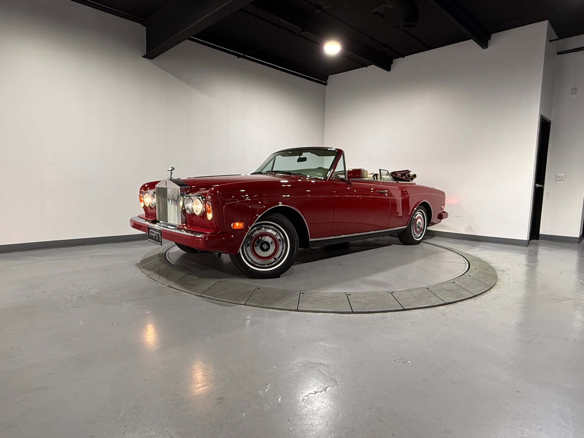 Used 1988 Rolls-Royce Corniche II image 13