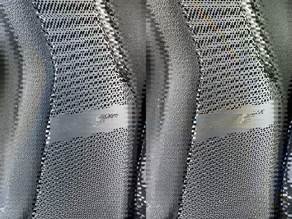 Certified 2025 GMC Yukon Denali Ultimate AWD/4WD image 24