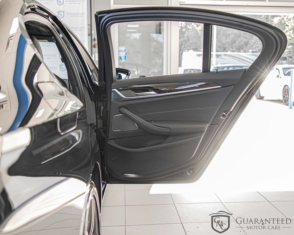 Used 2023 BMW 530i xDrive w/ Premium Package AWD/4WD image 43