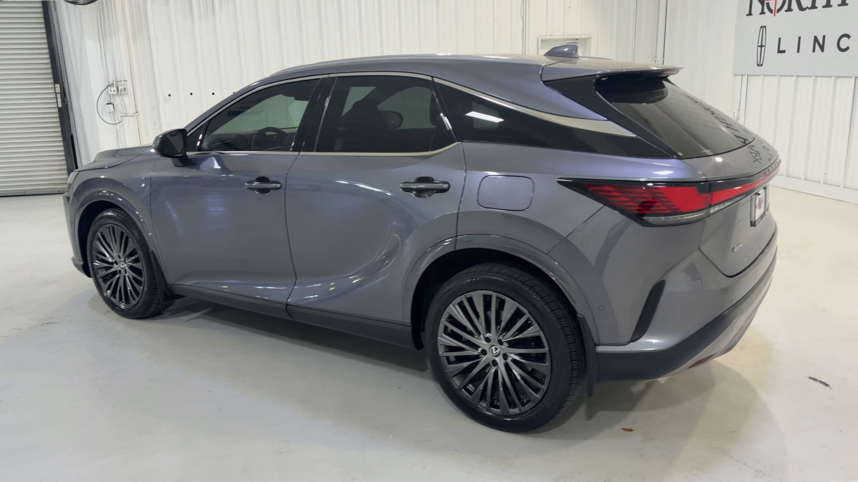 Used 2023 Lexus RX 350 FWD w/ Accessory Package image 7