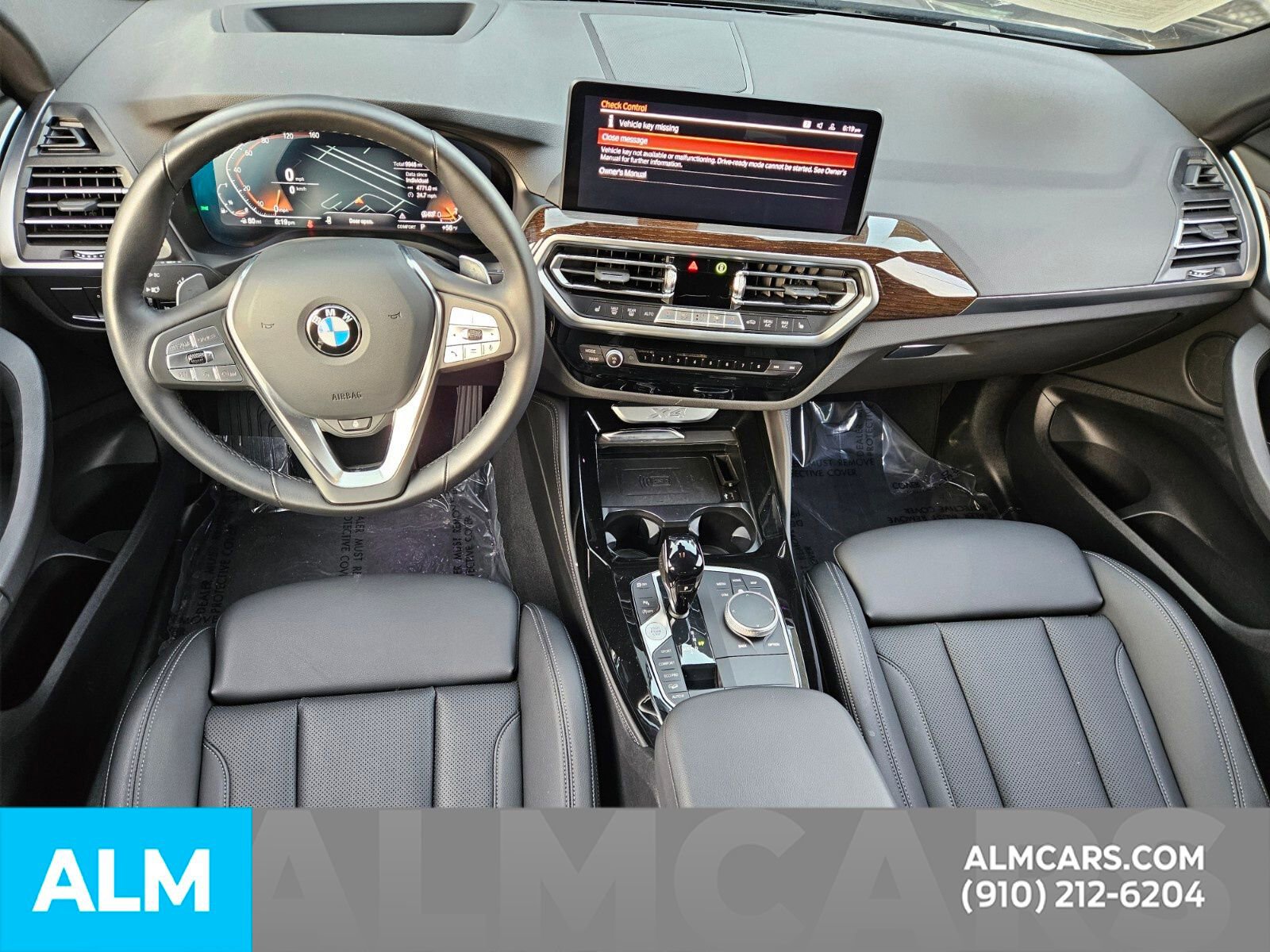 Used 2025 BMW X4 xDrive30i AWD/4WD image 16