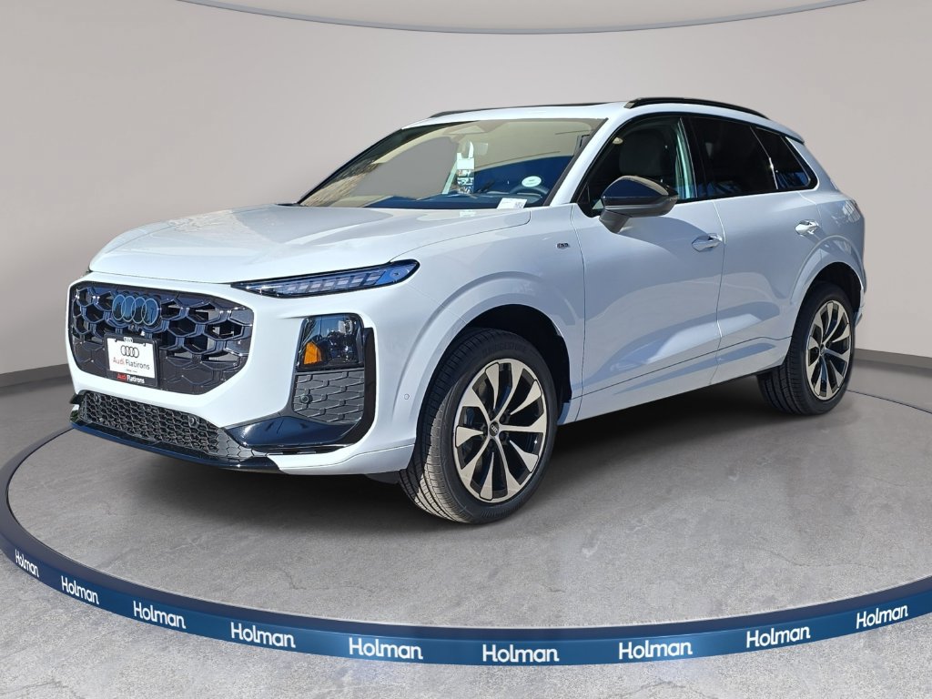 New 2026 Audi Q3 quattro 2.0T