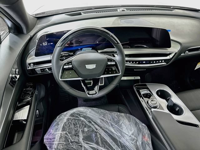 New 2027 Cadillac Lyriq Premium Luxury w/ LPO, Floor Liner Package AWD/4WD image 20