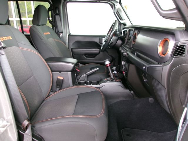 Used 2022 Jeep Gladiator Mojave w/ Trailer Tow Package image 19