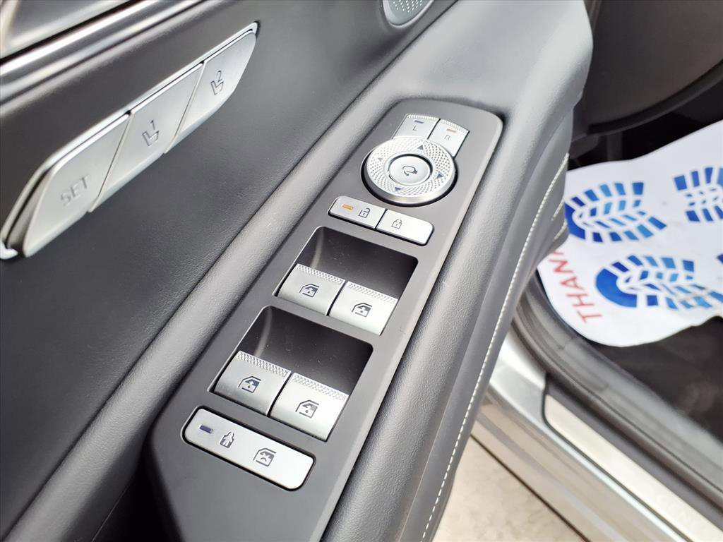 Certified 2026 Genesis GV80 2.5T Advanced image 21