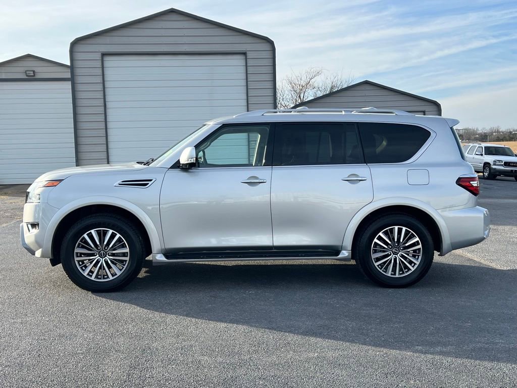 Used 2024 Nissan Armada SL w/ Captain's Chairs Package image 7