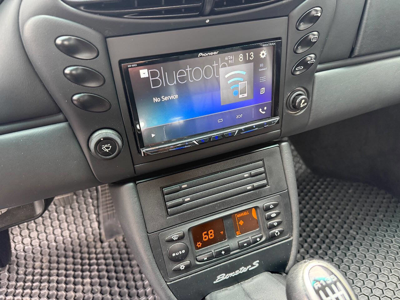 Used 2002 Porsche Boxster S image 26