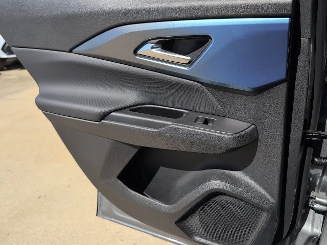 New 2026 Chevrolet Equinox EV LT FWD image 9