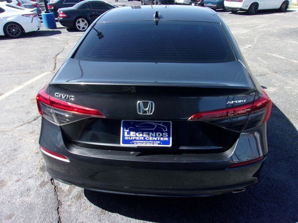 Used 2022 Honda Civic Sport image 4