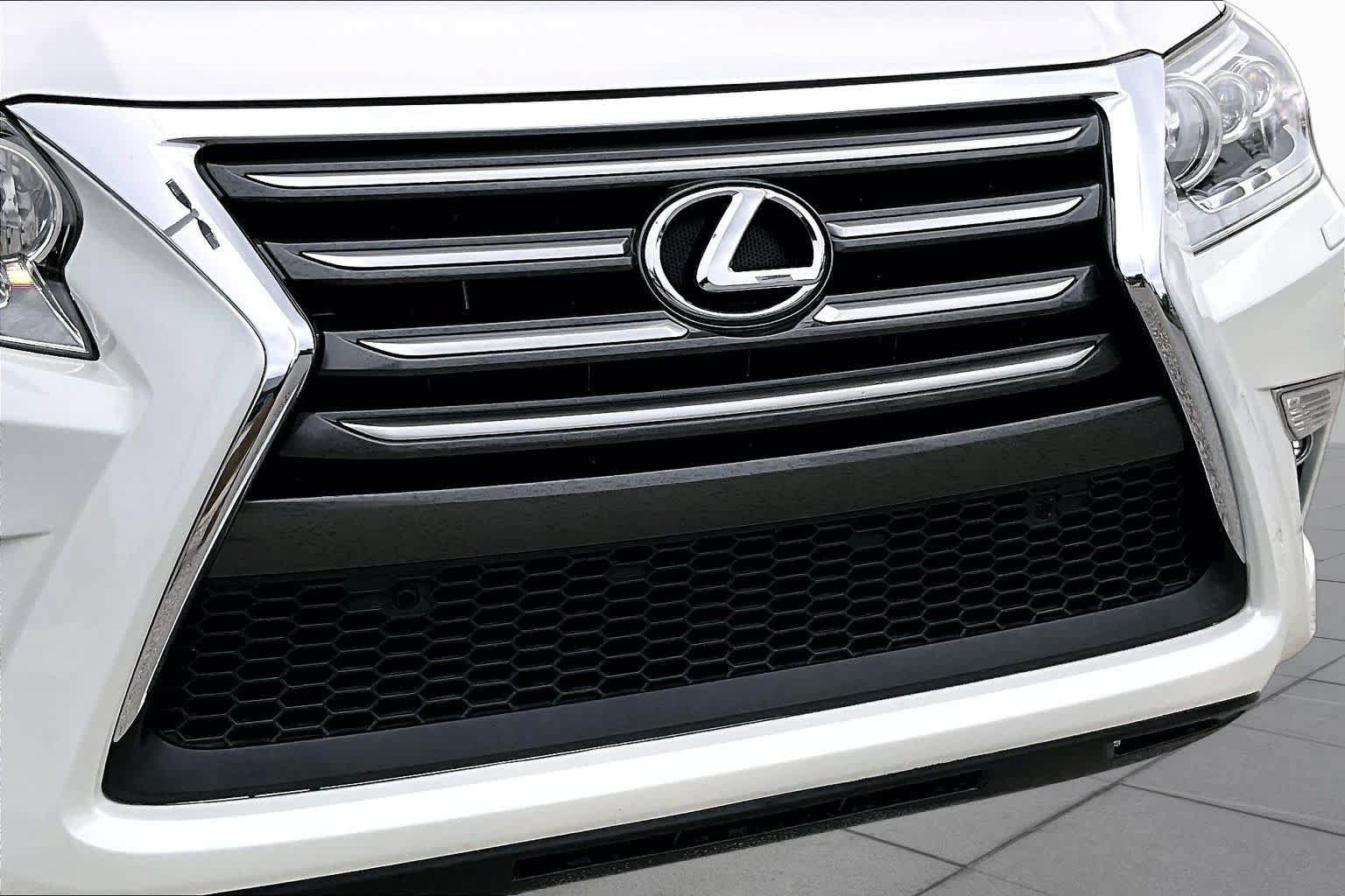 Used 2019 Lexus GX 460 Premium AWD/4WD image 30
