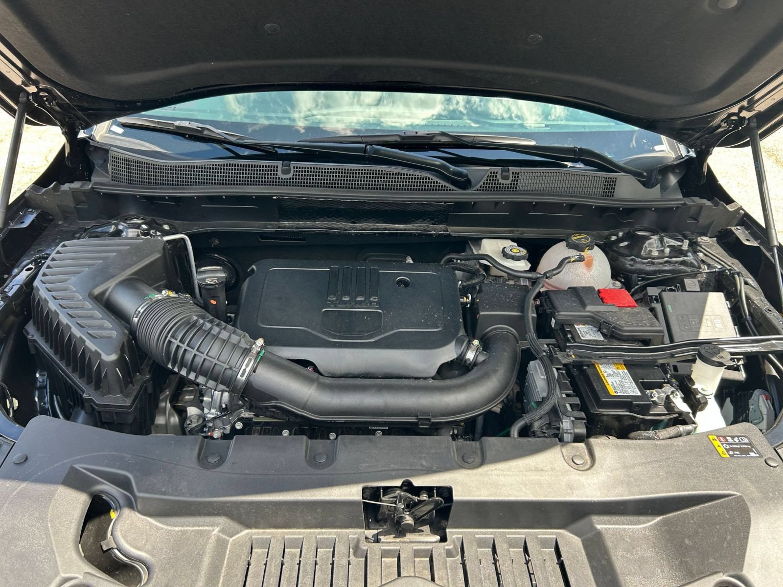 Used 2025 Chevrolet Blazer LT FWD image 27