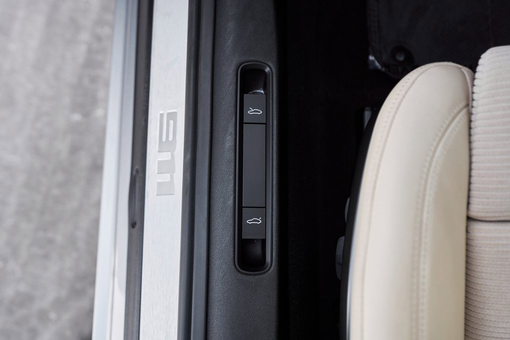 Used 2024 Porsche 911 Turbo S image 30