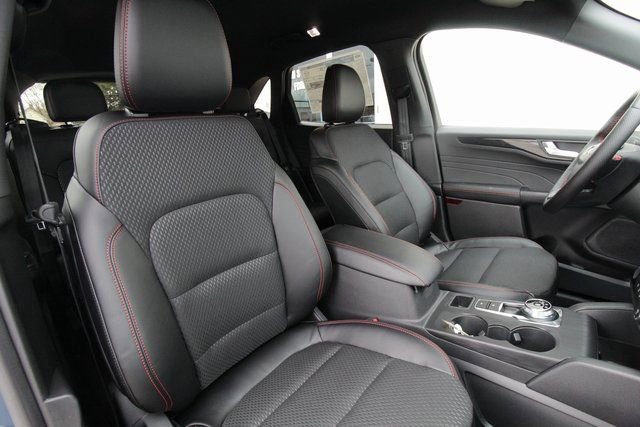 New 2026 Ford Escape ST-Line Select w/ Tech Pack #1 image 32