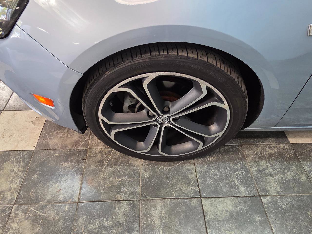 Used 2018 Buick Cascada Premium FWD image 24