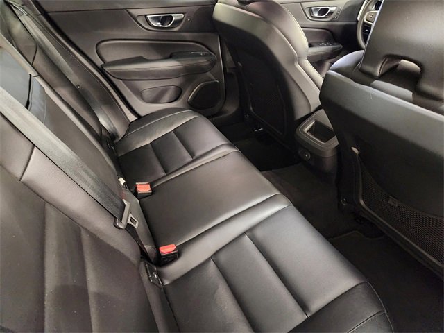 Used 2024 Volvo S60 B5 Core image 31