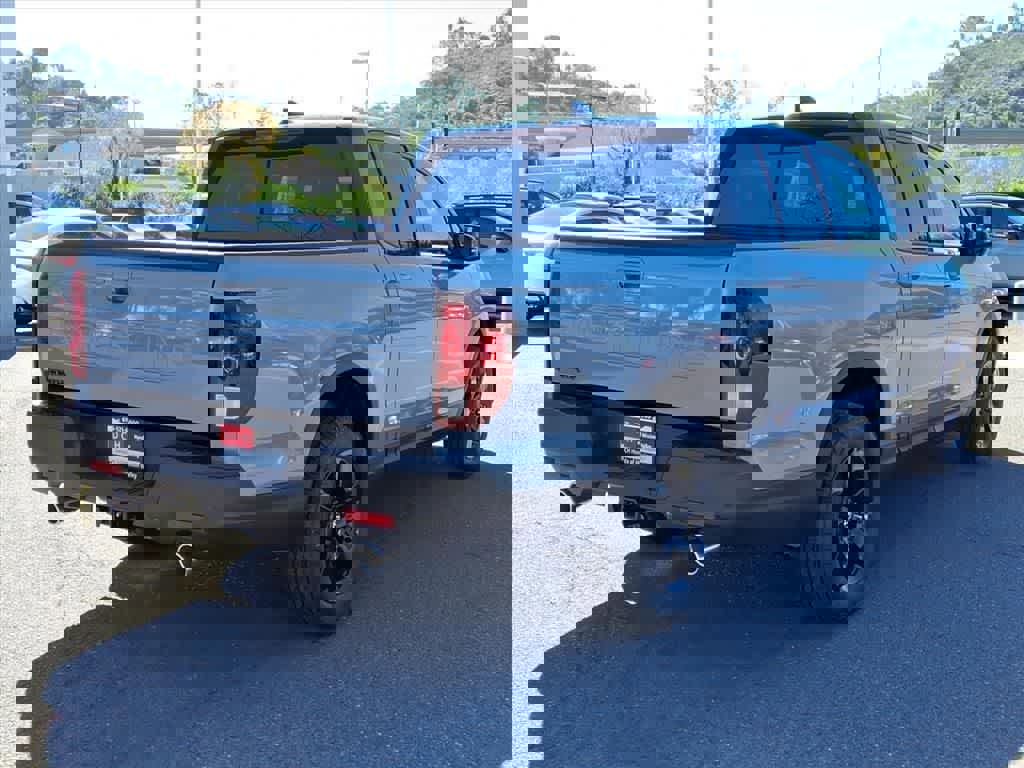 New 2026 Honda Ridgeline Black Edition image 4