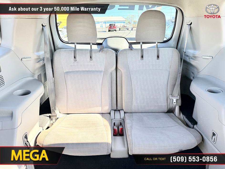 Used 2013 Toyota Highlander 4WD w/ Cold Weather Pkg image 21