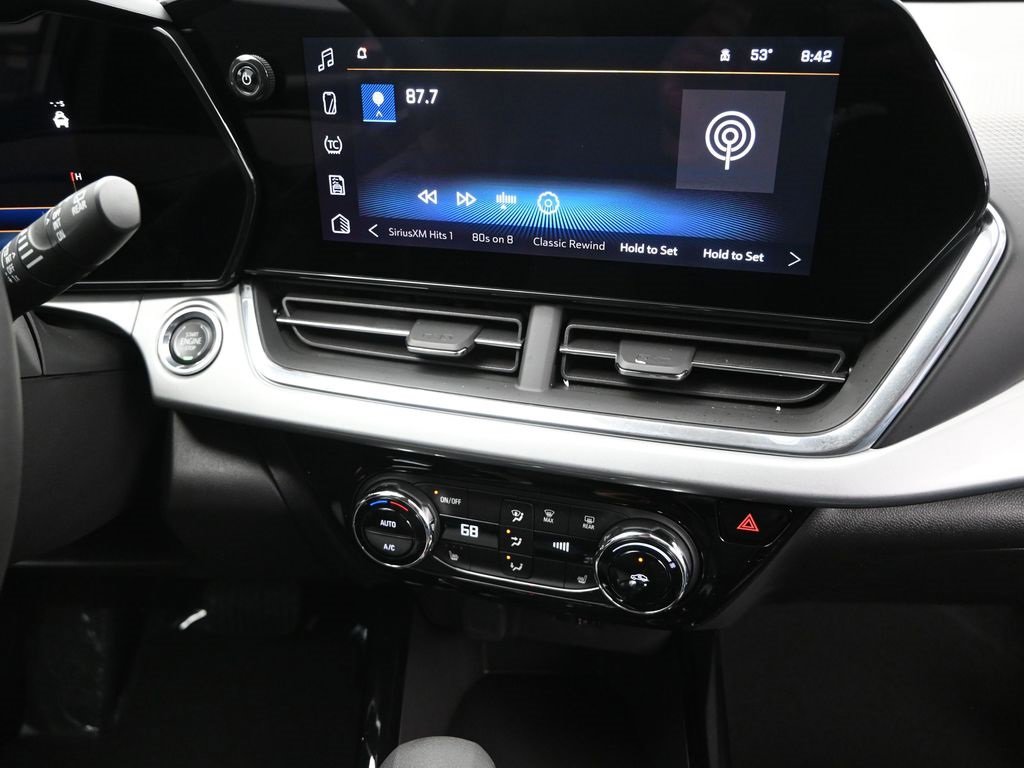 New 2026 Chevrolet Trax LT w/ Driver Confidence Package image 28