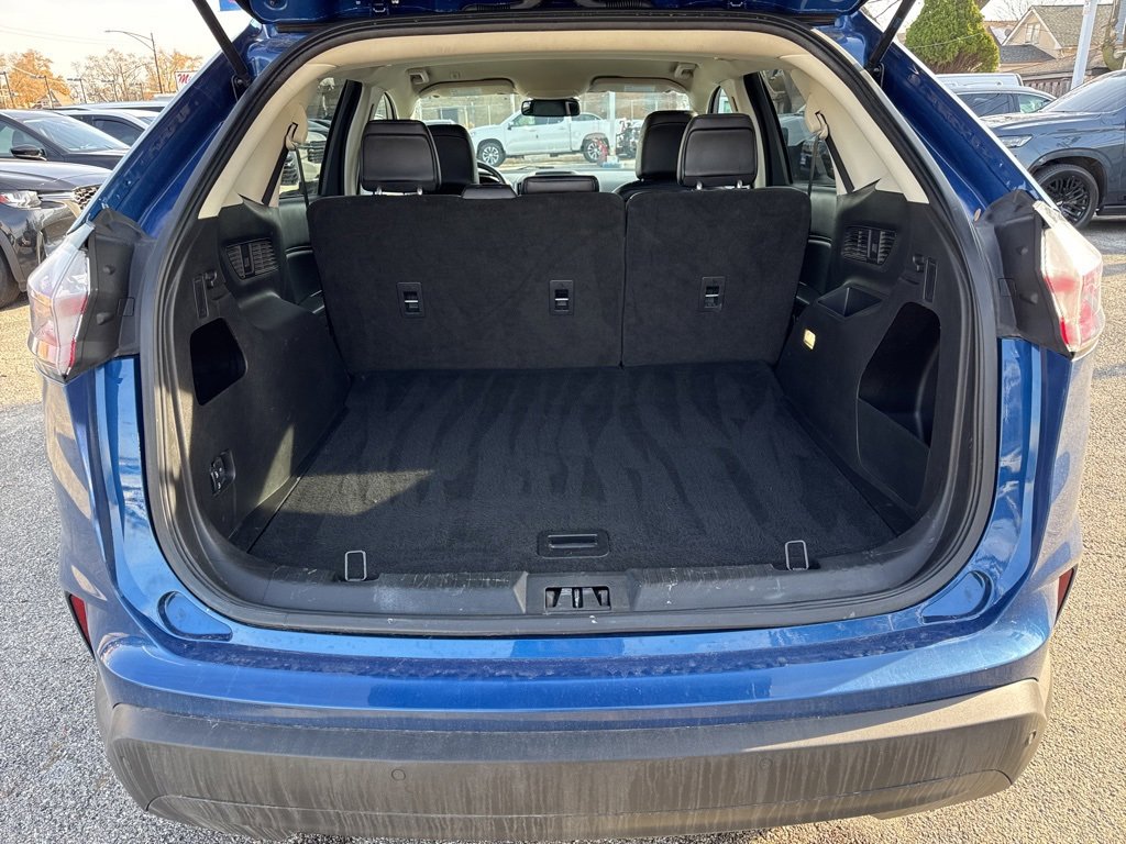 Used 2024 Ford Edge SEL image 13