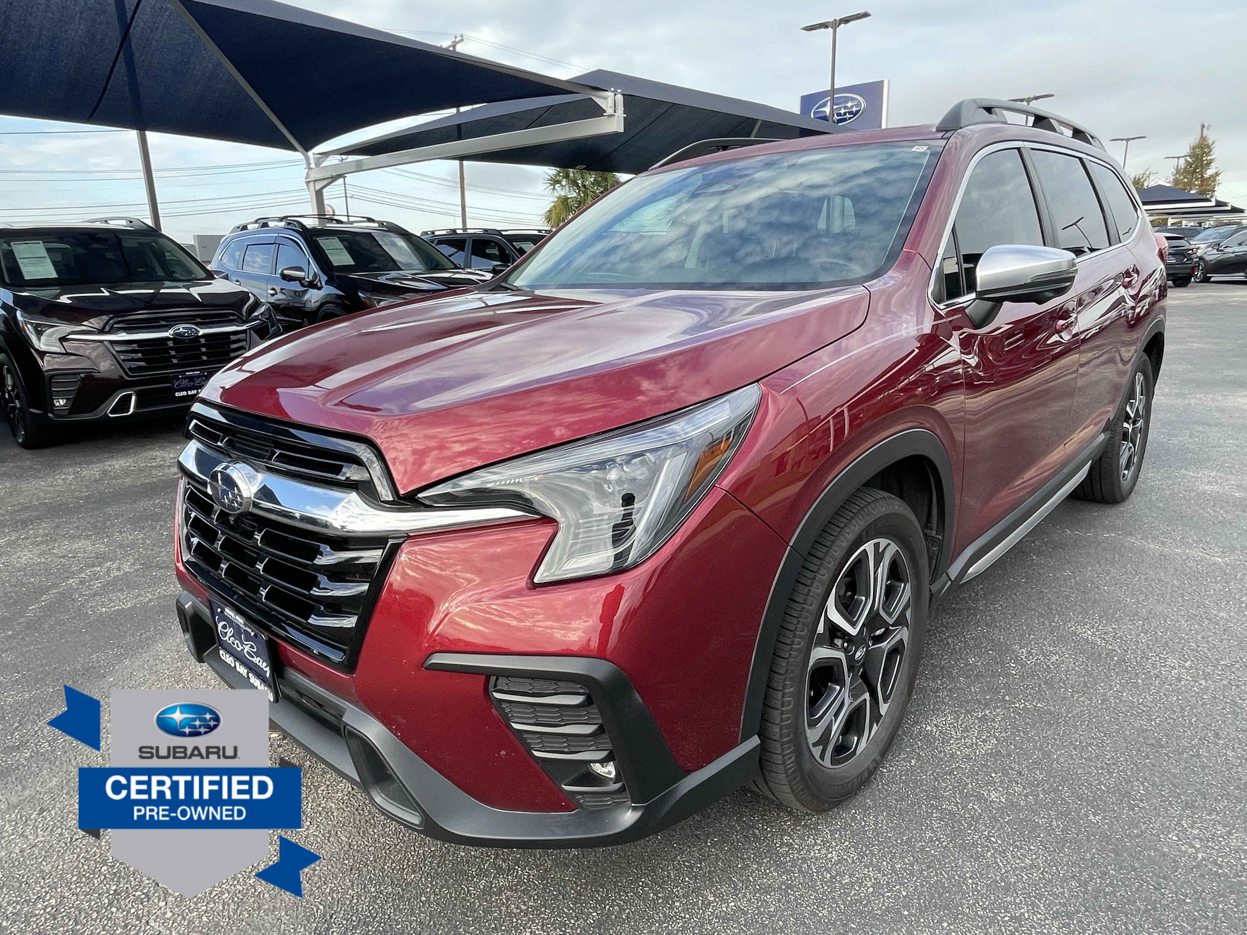 Used 2023 Subaru Ascent Limited w/ Technology Package AWD/4WD image 3