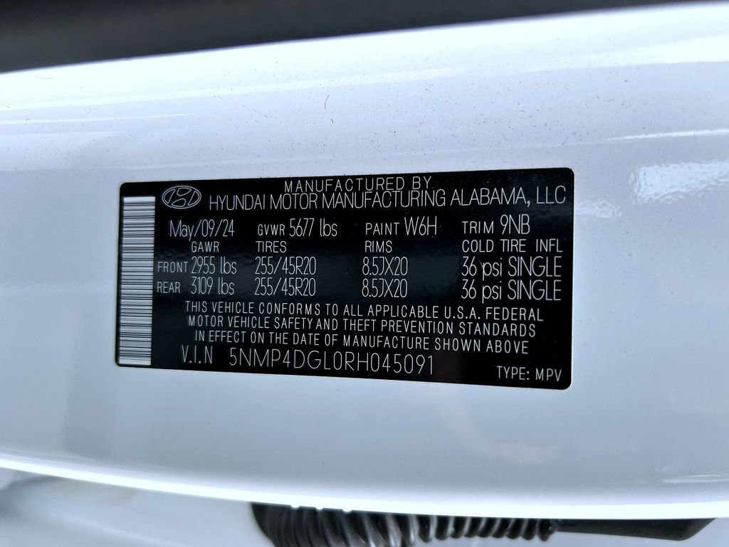 Used 2024 Hyundai Santa Fe Limited AWD/4WD image 27