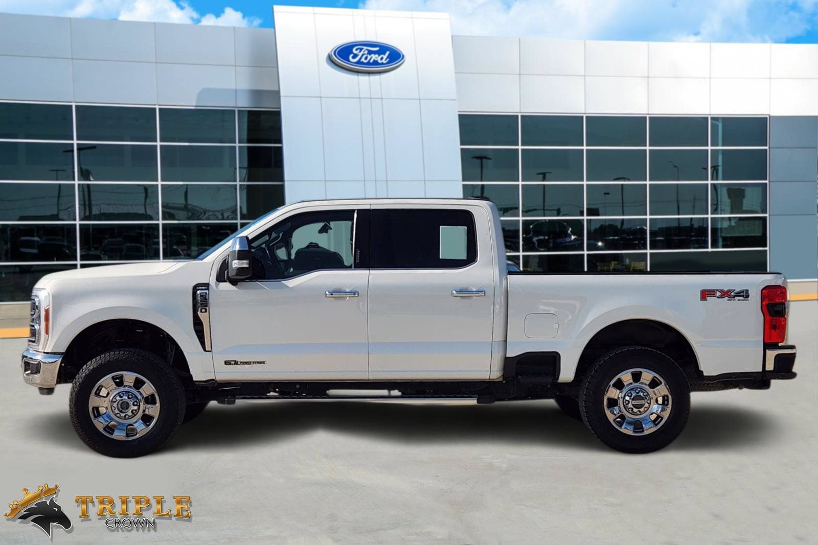 Used 2023 Ford F250 Lariat w/ Tow Technology Package AWD/4WD image 4
