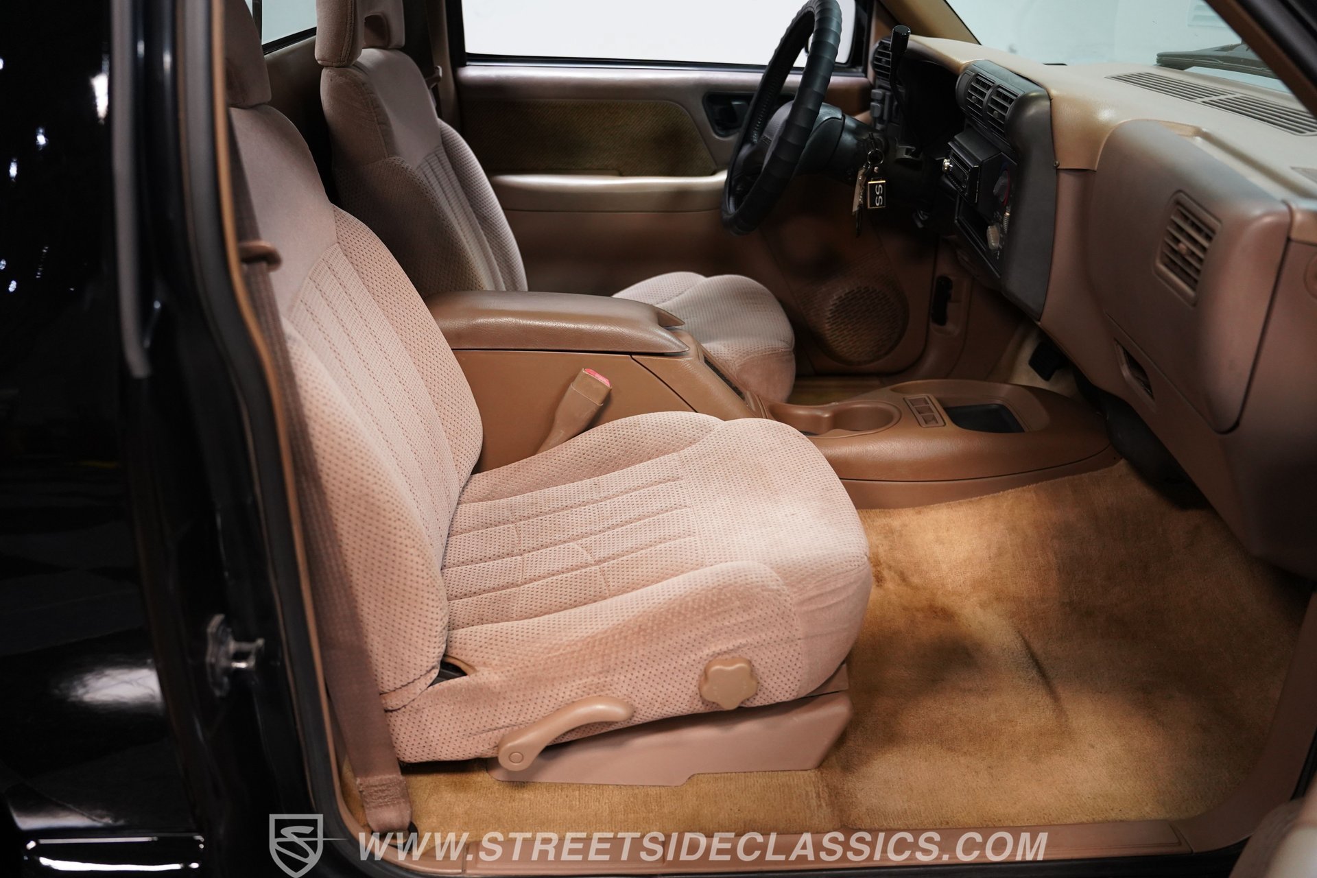 Used 1994 Chevrolet S10 Pickup 2WD Regular Cab image 35