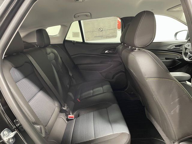 New 2026 Chevrolet Trax LT w/ Driver Confidence Package FWD image 21