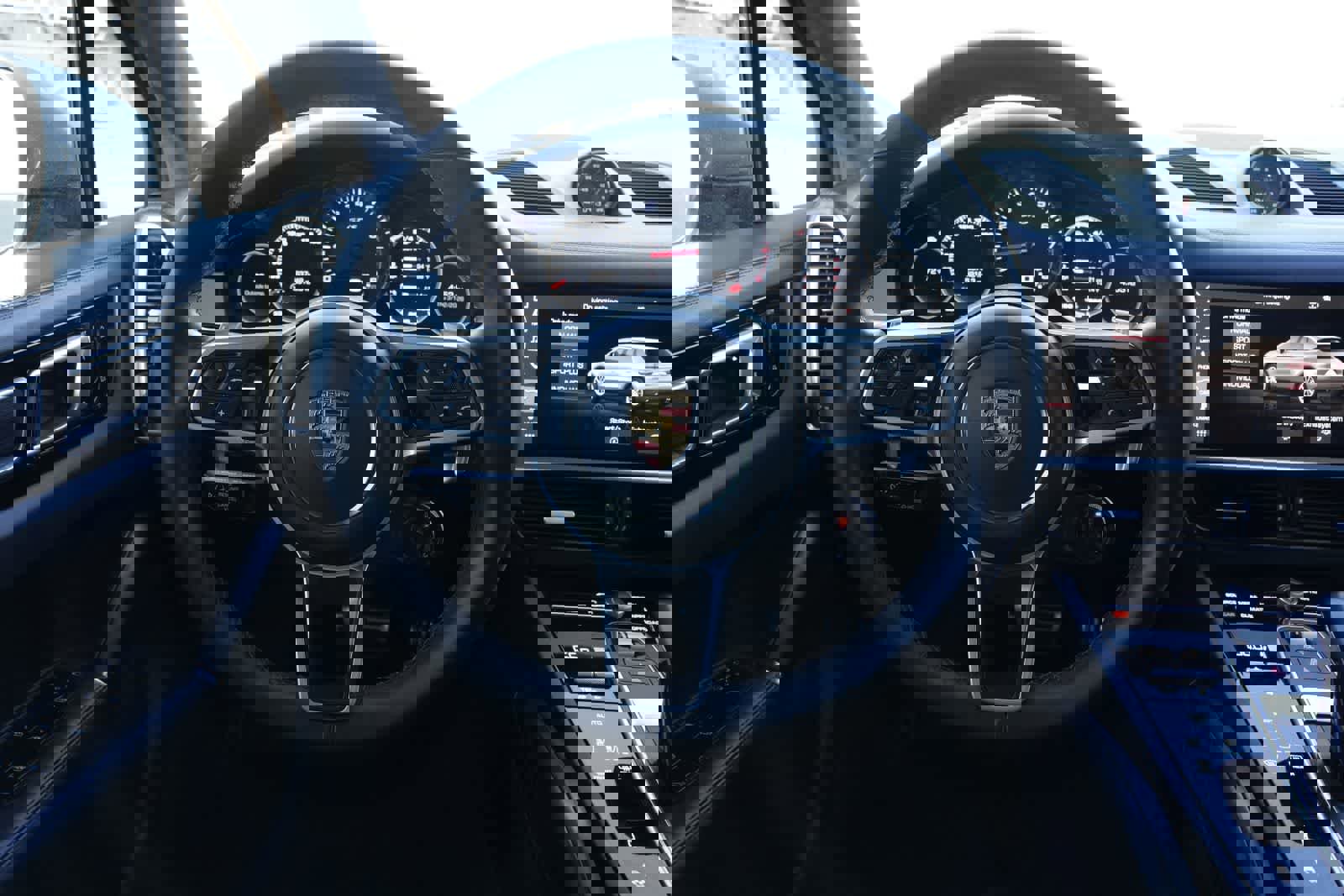 Used 2021 Porsche Cayenne GTS image 10