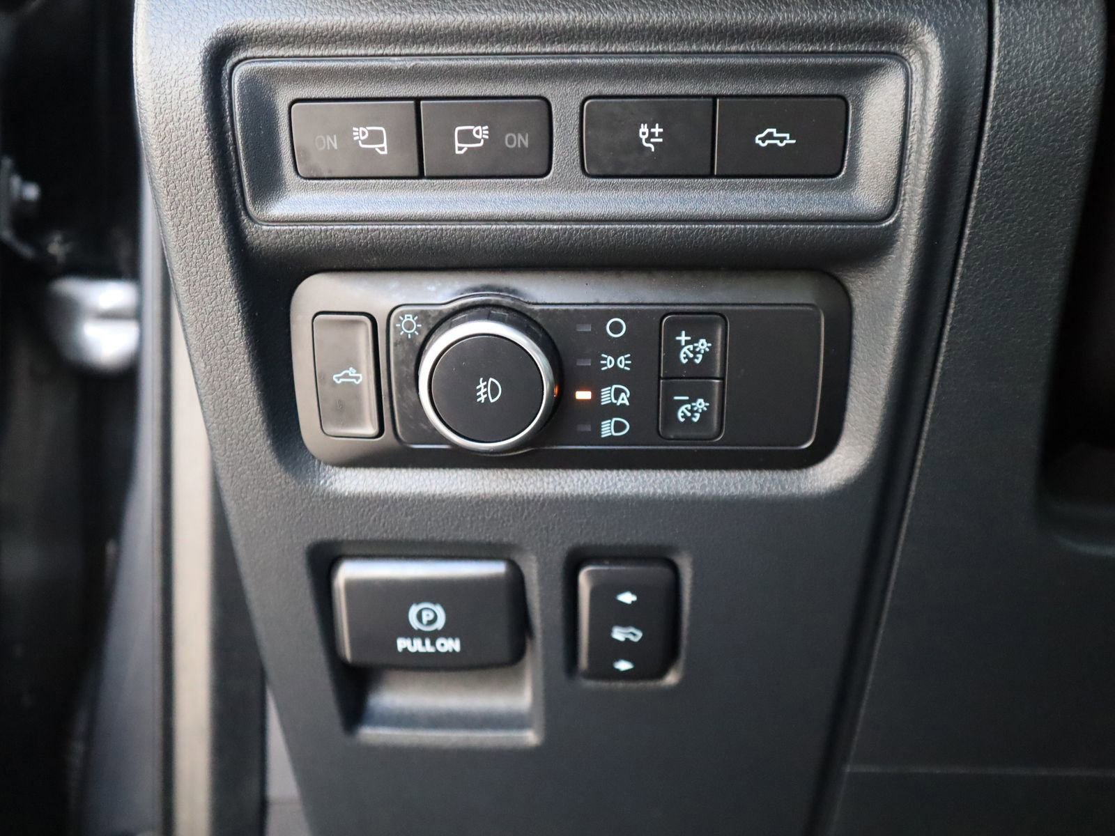 Used 2021 Ford F150 Platinum w/ Equipment Group 701A High image 44