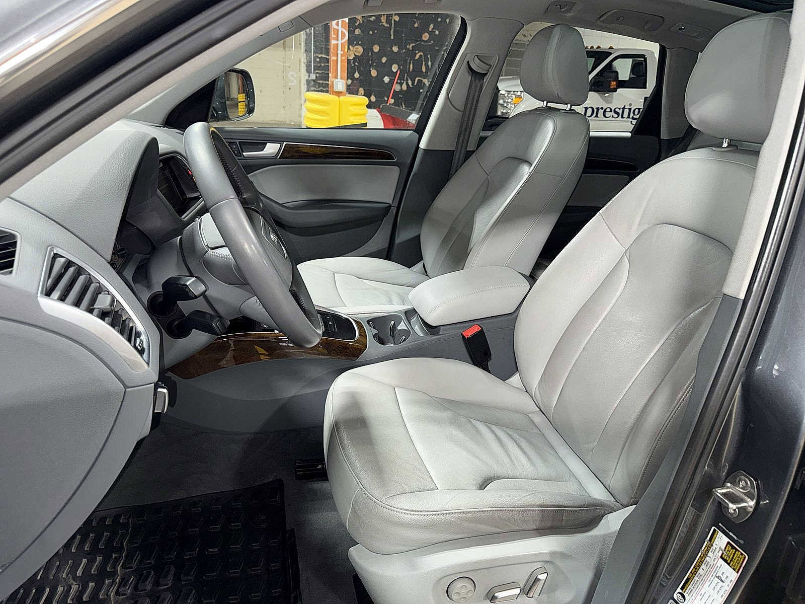 Used 2015 Audi Q5 2.0T Premium image 15