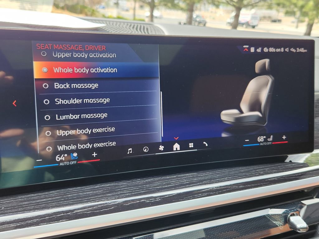 Used 2025 BMW X5 xDrive40i w/ Executive Package AWD/4WD image 25