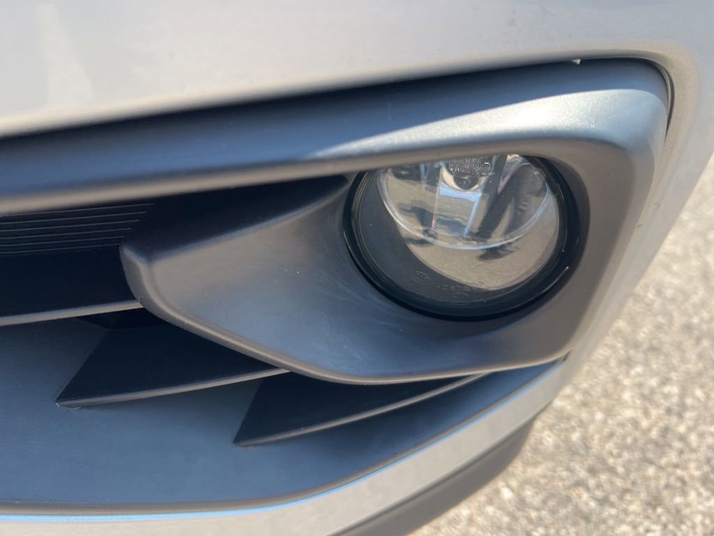 Used 2018 Nissan Pathfinder SV w/ Cargo Package image 28