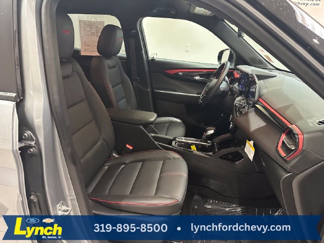 Used 2025 Chevrolet TrailBlazer RS w/ Convenience Package AWD/4WD image 6