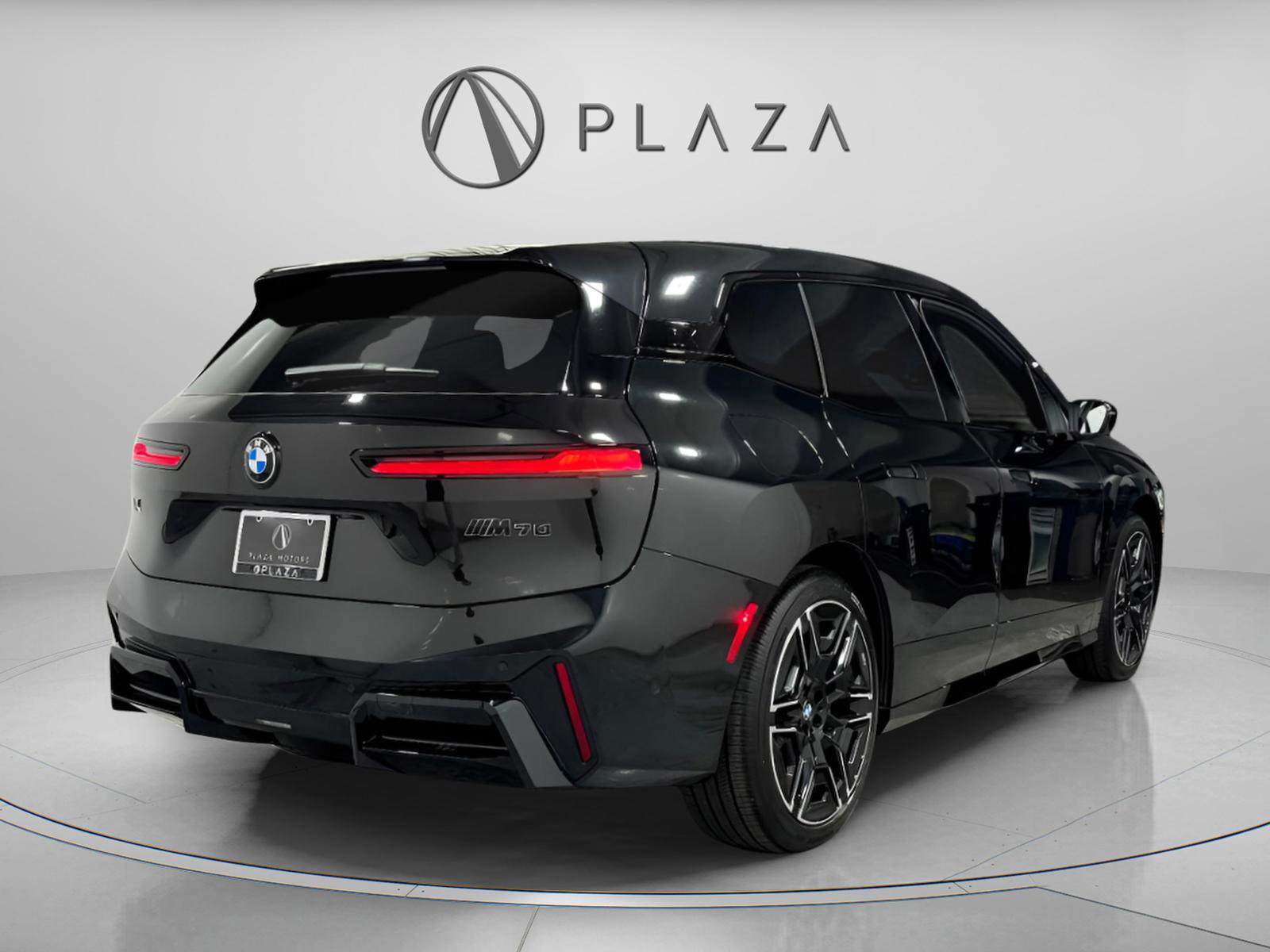New 2026 BMW iX M70 image 6