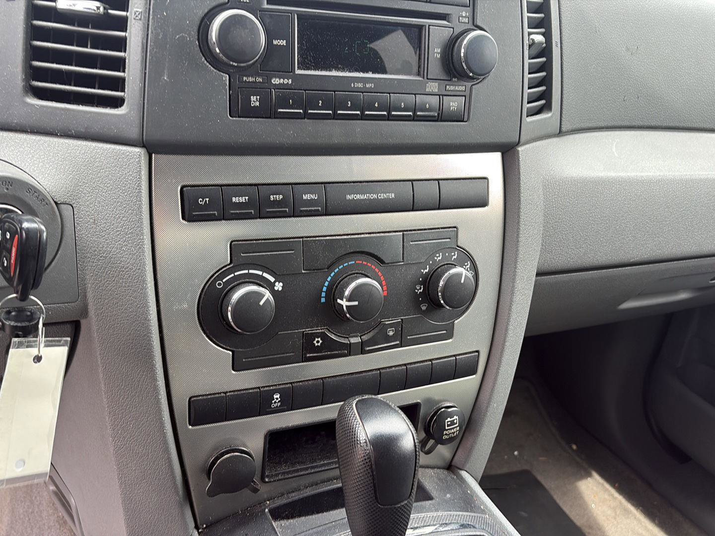 Used 2007 Jeep Grand Cherokee Laredo AWD/4WD image 17
