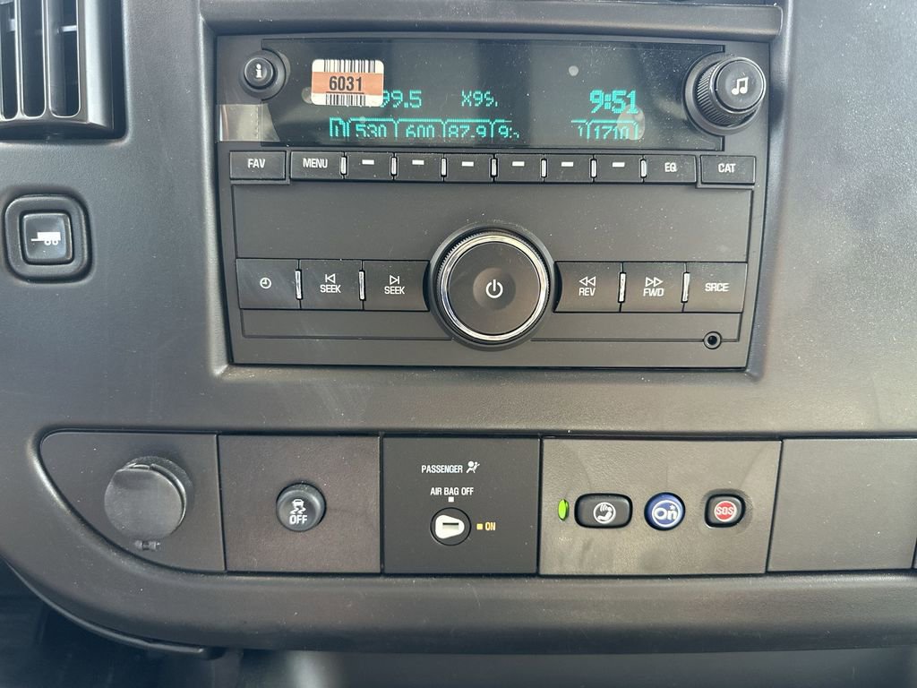 New 2025 Chevrolet Express 3500 w/ Power Convenience Package image 22