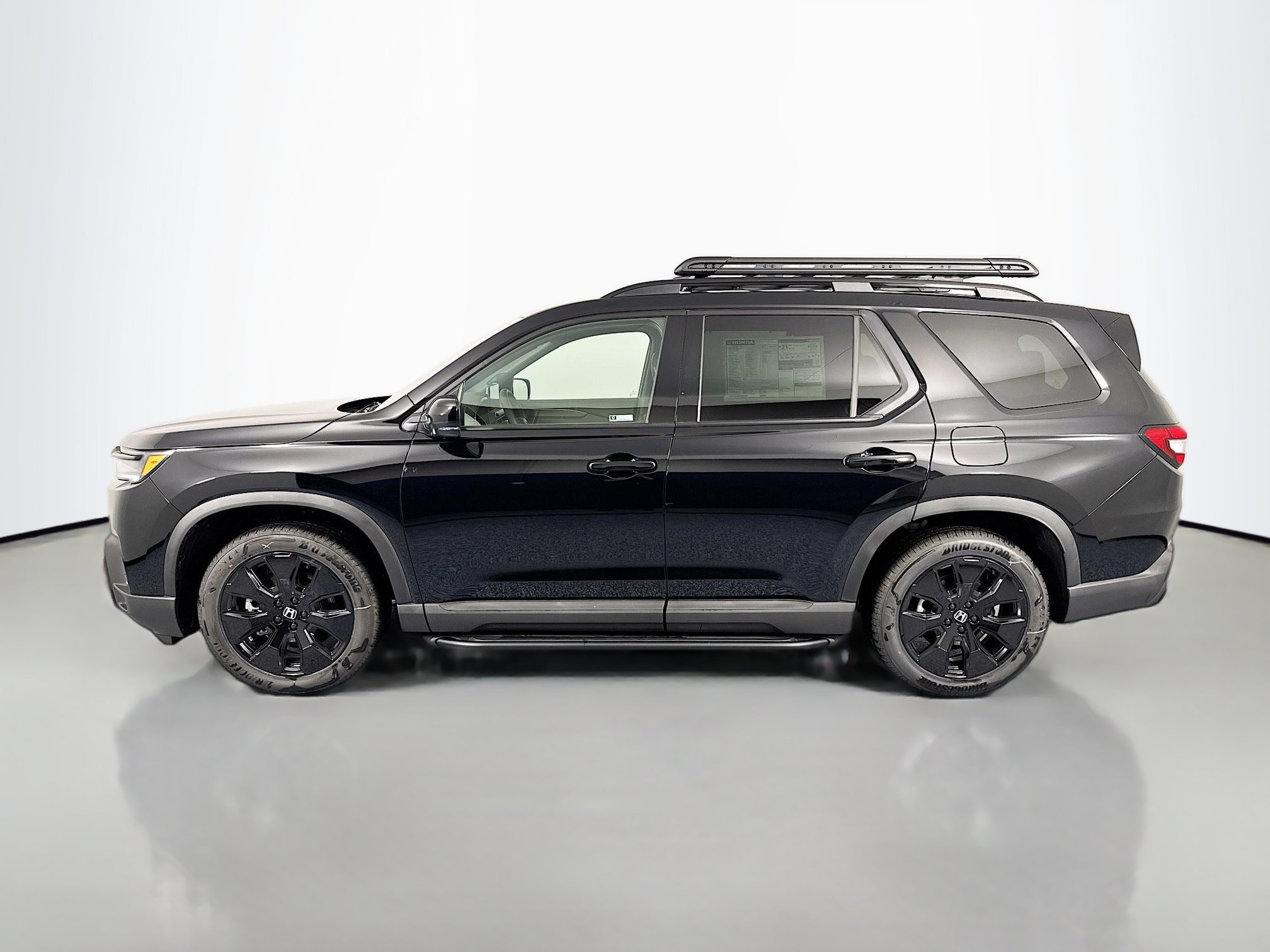 New 2026 Honda Pilot Black Edition image 8