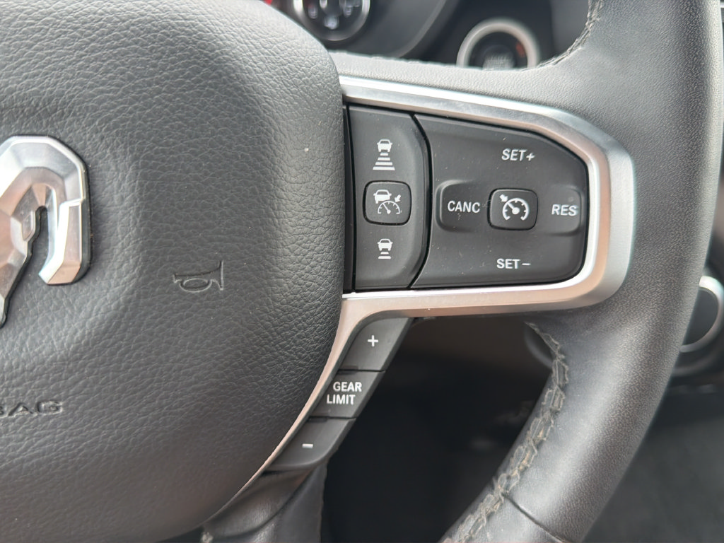 Used 2025 RAM 1500 Big Horn AWD/4WD image 22