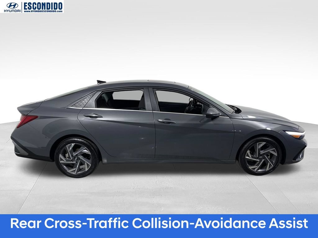 Certified 2025 Hyundai Elantra SEL FWD image 7