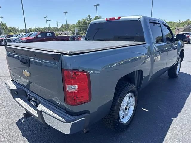 Used 2011 Chevrolet Silverado 1500 LT w/ All-Star Edition AWD/4WD image 6
