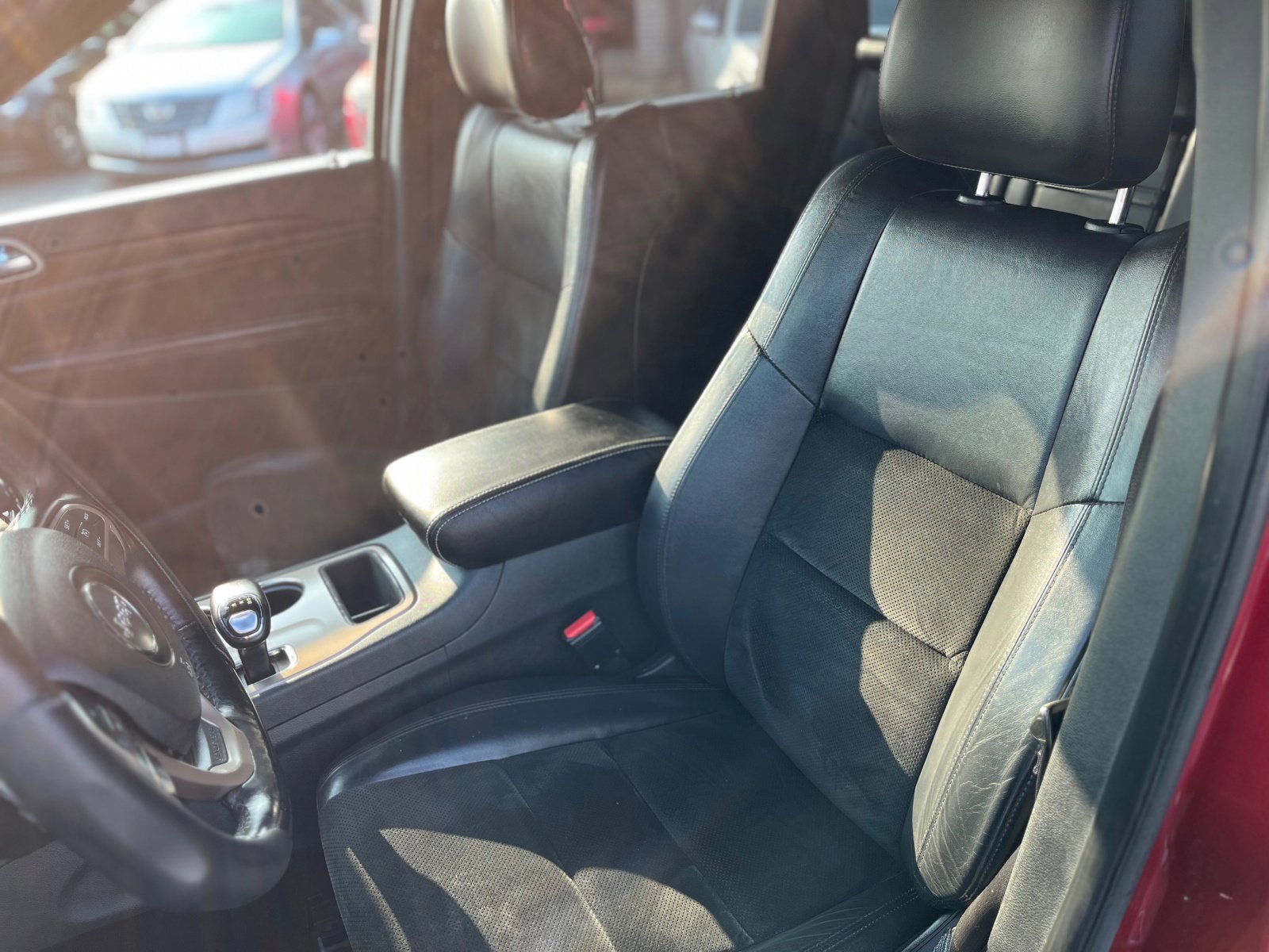 Used 2014 Jeep Grand Cherokee Altitude AWD/4WD image 37