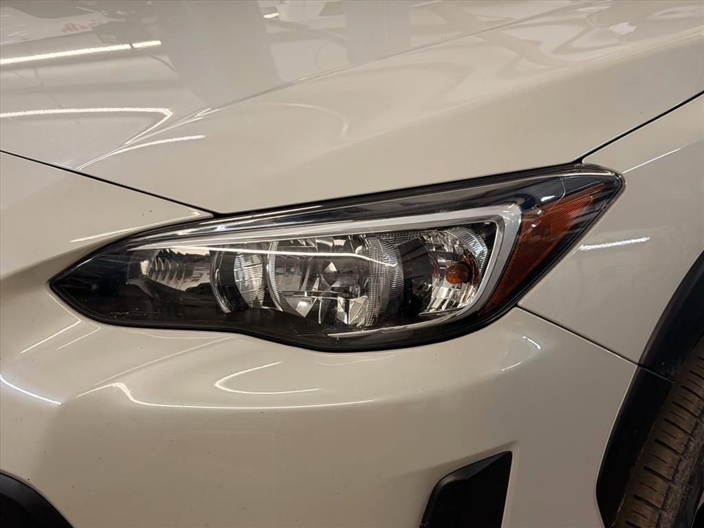 Used 2021 Subaru Crosstrek 2.0i image 4