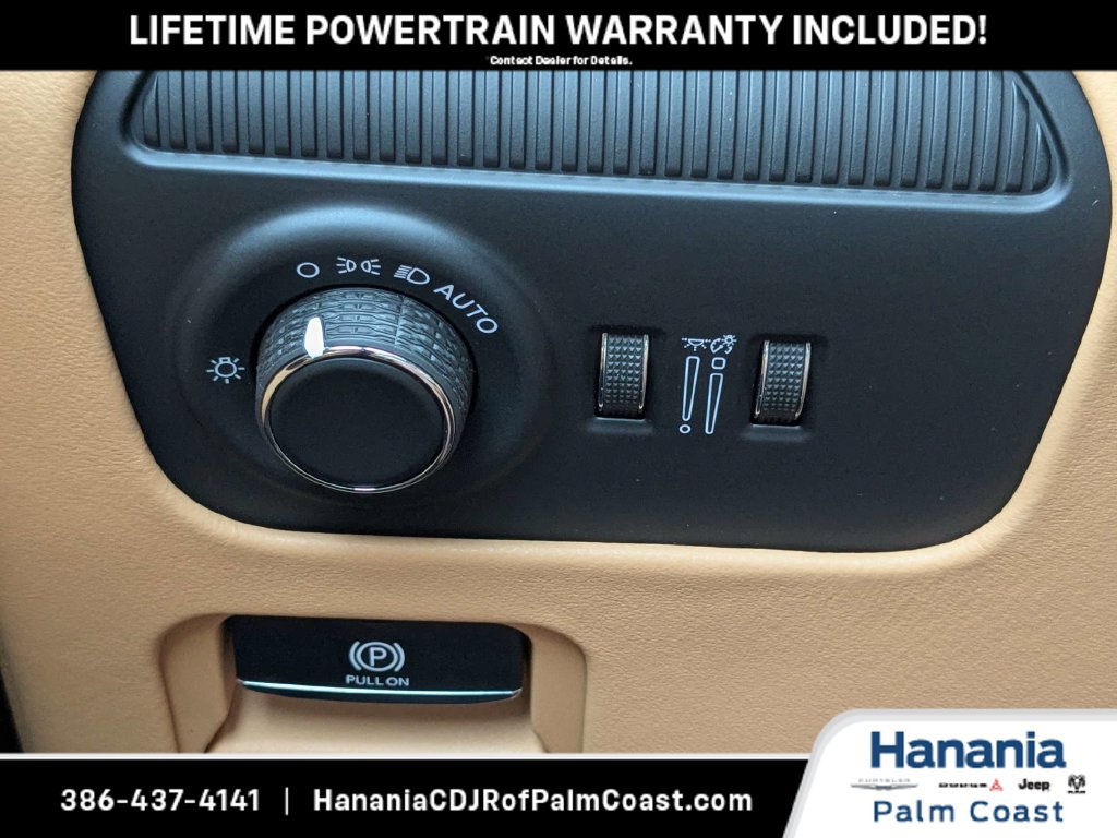 New 2026 Jeep Grand Wagoneer Summit AWD/4WD image 27