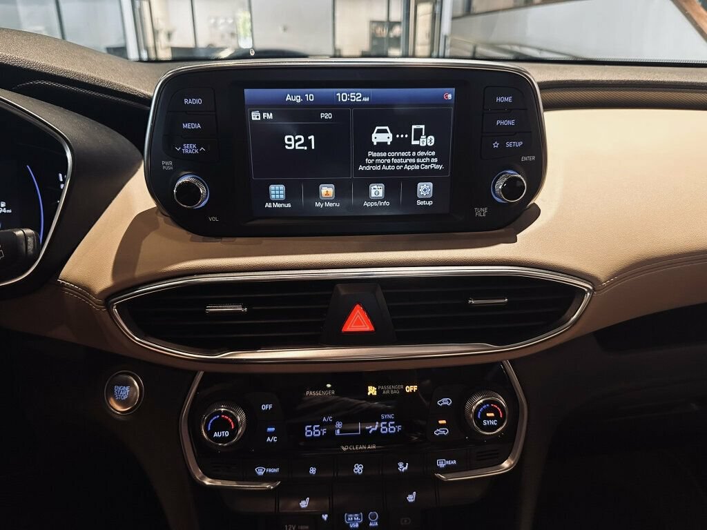 Used 2020 Hyundai Santa Fe SEL w/ Convenience + Premium Package AWD/4WD image 14