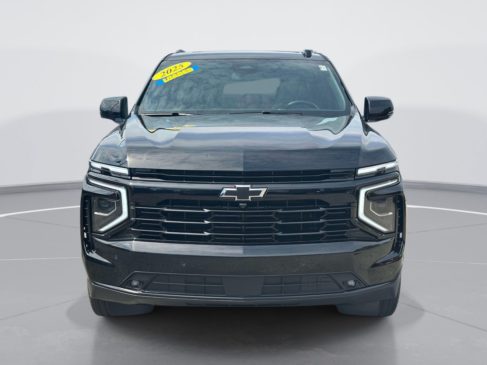 Certified 2025 Chevrolet Suburban RST w/ Comfort Package AWD/4WD image 2