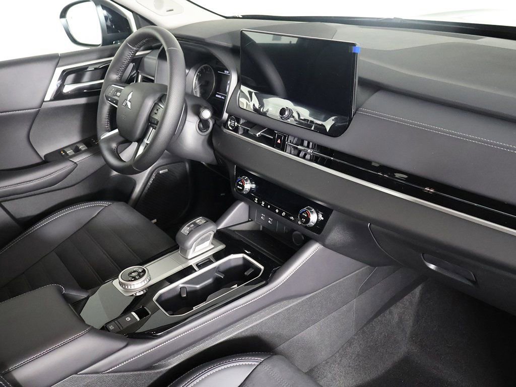 New 2026 Mitsubishi Outlander SE FWD image 27