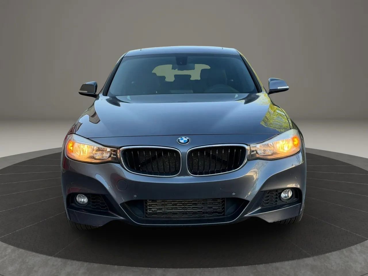 Used 2016 BMW 328i Gran Turismo xDrive AWD/4WD image 2