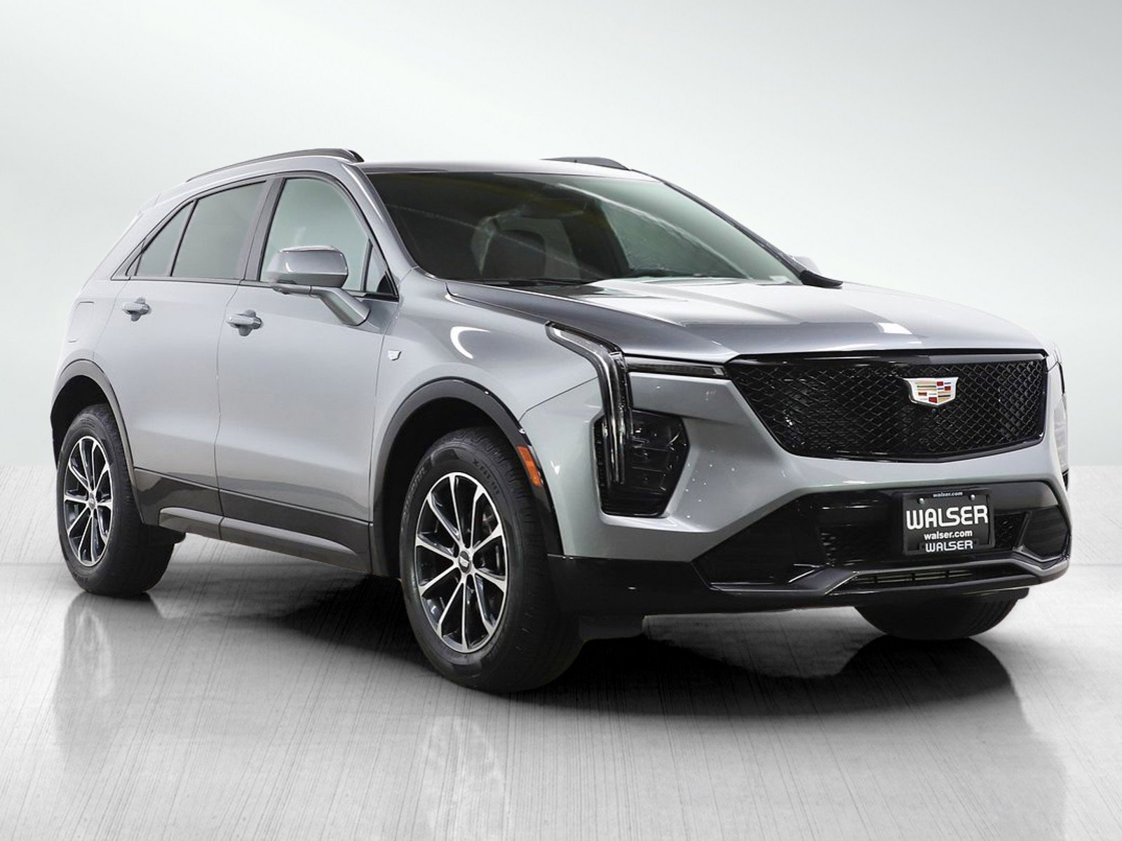 Used 2025 Cadillac XT4 Sport AWD/4WD image 7